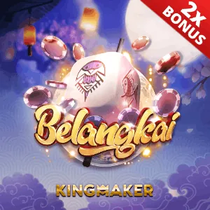 A hand holding a golden coin with a star, surrounded by sparkling lights, symbolizing exclusive bonuses and VIP rewards at spinplus casino.